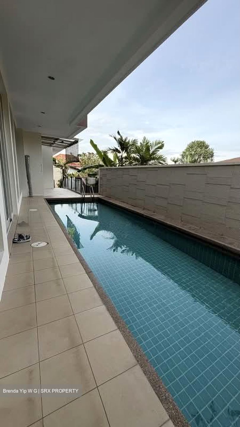 Shamrock Park (D10), Semi-Detached #557955091